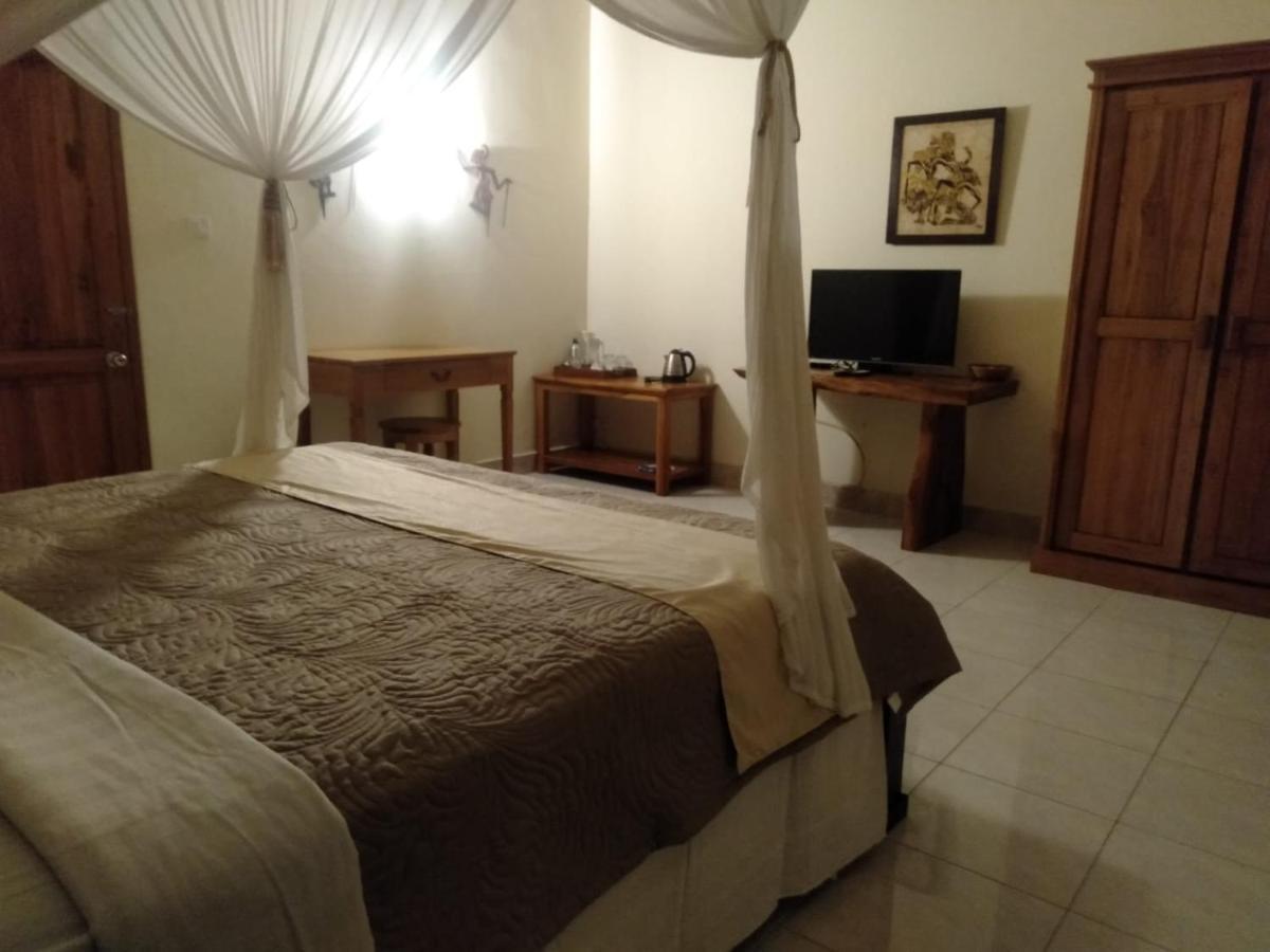 Batu Ampar Menjangan Otel Banyuwedang Dış mekan fotoğraf