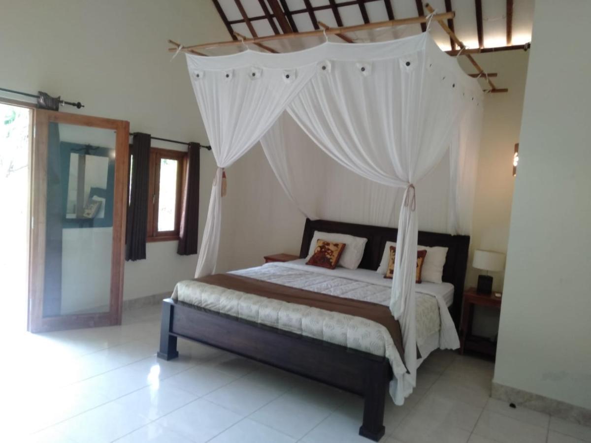 Batu Ampar Menjangan Otel Banyuwedang Dış mekan fotoğraf