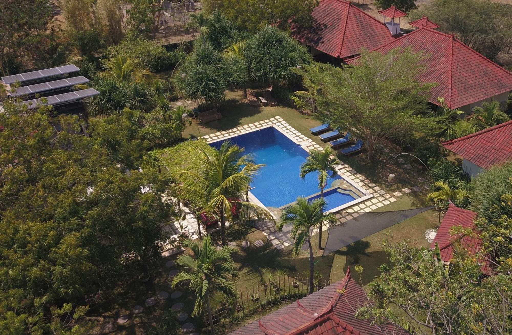 Batu Ampar Menjangan Otel Banyuwedang Dış mekan fotoğraf